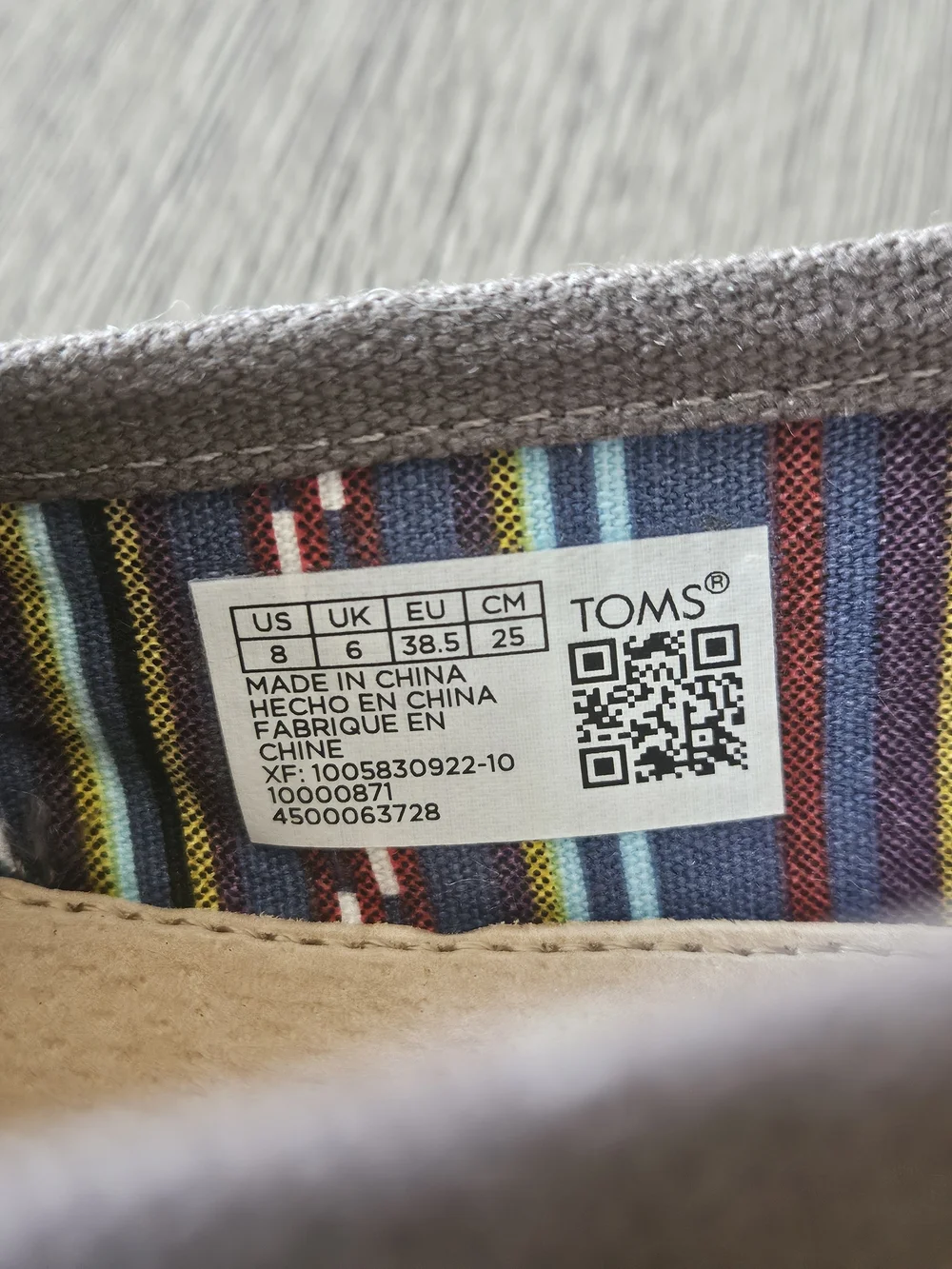 Toms Slip-On Canvas Shoes in Ash